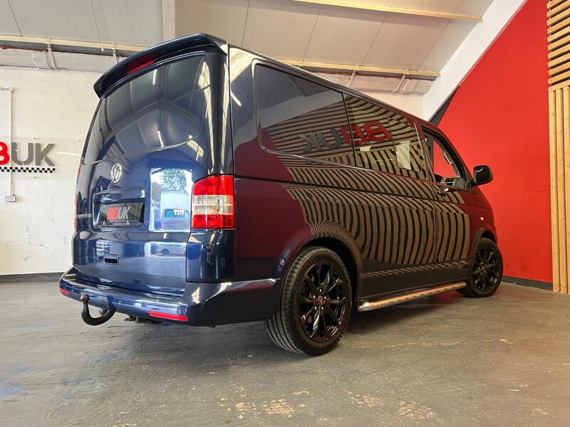 VOLKSWAGEN TRANSPORTER