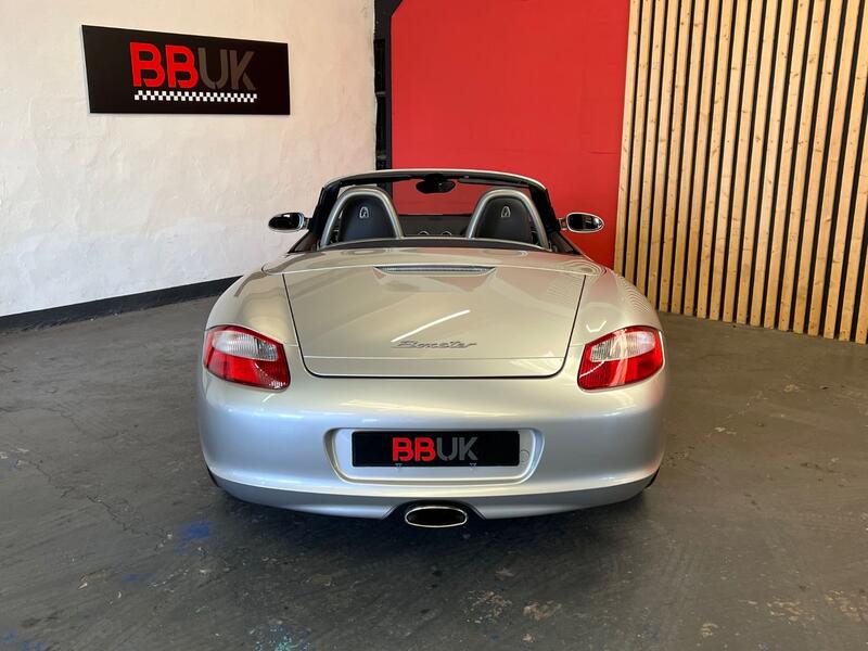 PORSCHE BOXSTER