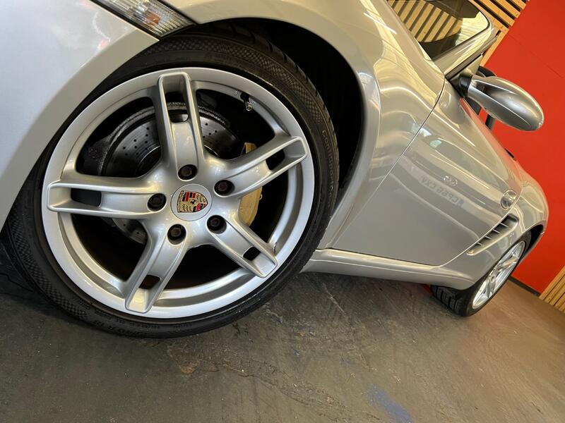 PORSCHE BOXSTER