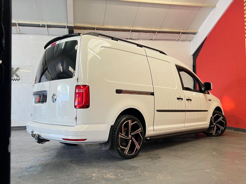 VOLKSWAGEN CADDY MAXI
