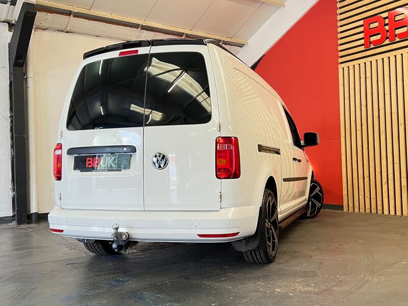 VOLKSWAGEN CADDY MAXI