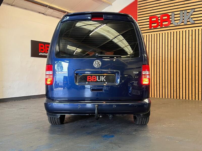 VOLKSWAGEN CADDY MAXI LIFE