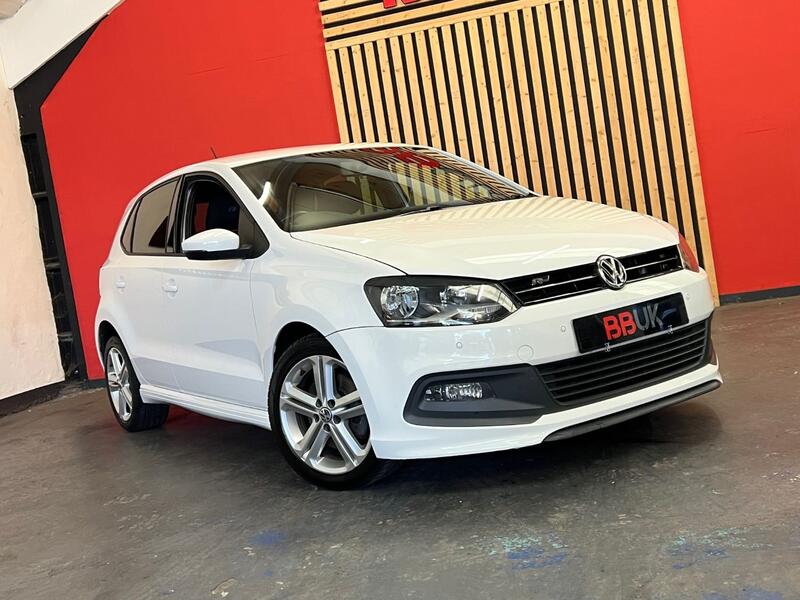View VOLKSWAGEN POLO 1.2 TSI R-Line