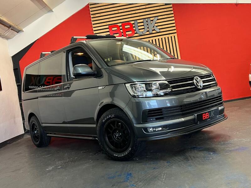 View VOLKSWAGEN CARAVELLE 2.0 TDI SE