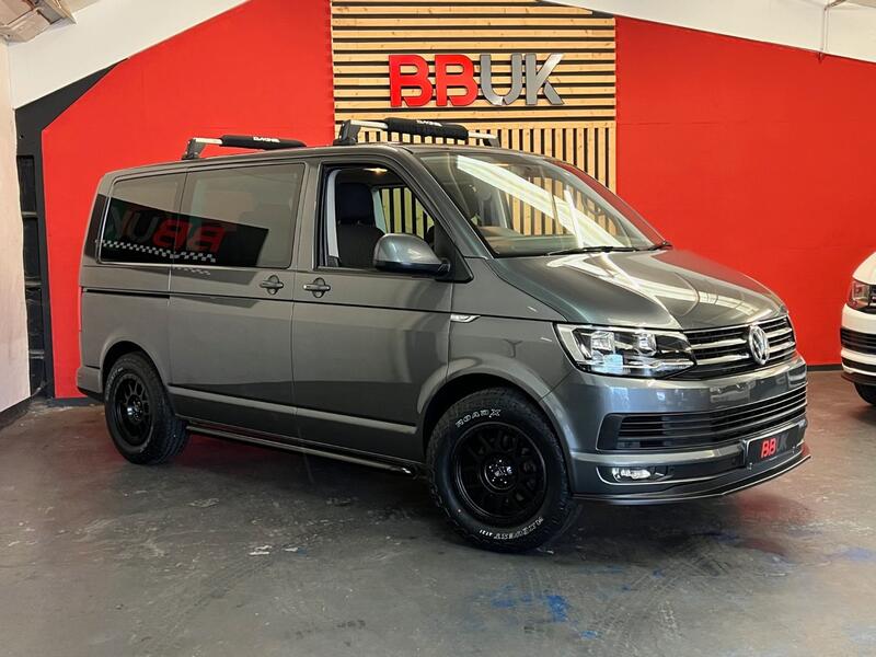 View VOLKSWAGEN CARAVELLE 2.0 TDI SE