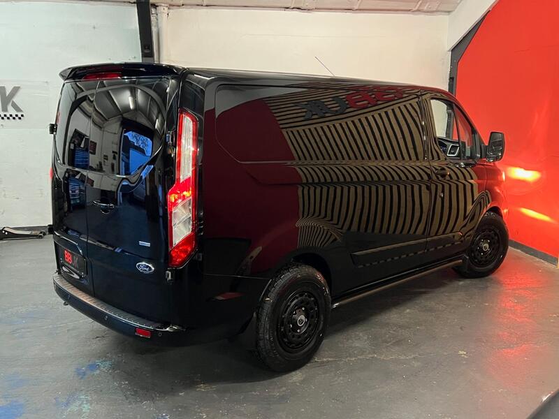 FORD TRANSIT CUSTOM