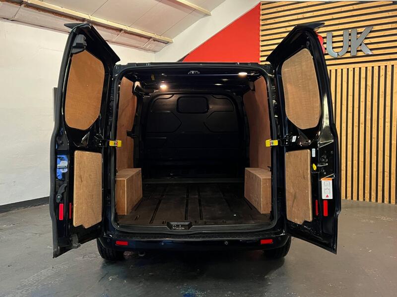 FORD TRANSIT CUSTOM