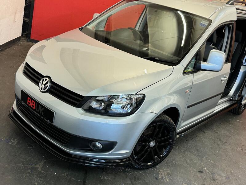 VOLKSWAGEN CADDY