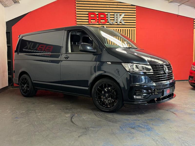 View VOLKSWAGEN TRANSPORTER 2.0 TDI T28 Highline