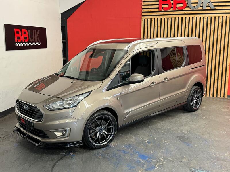 FORD GRAND TOURNEO CONNECT