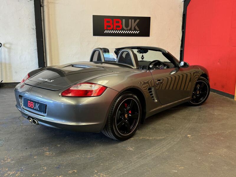 PORSCHE BOXSTER