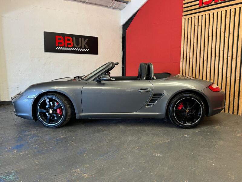 PORSCHE BOXSTER