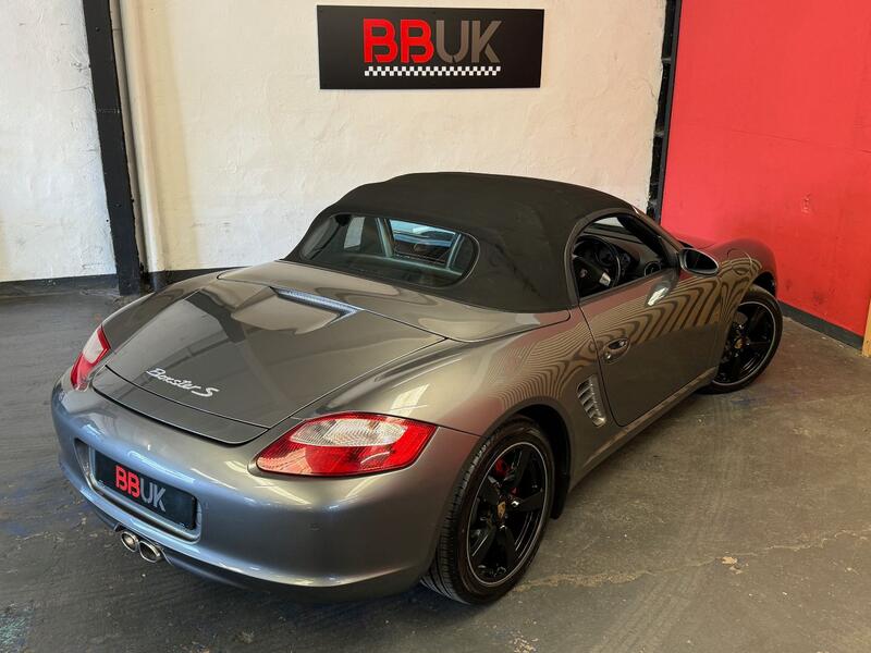 PORSCHE BOXSTER