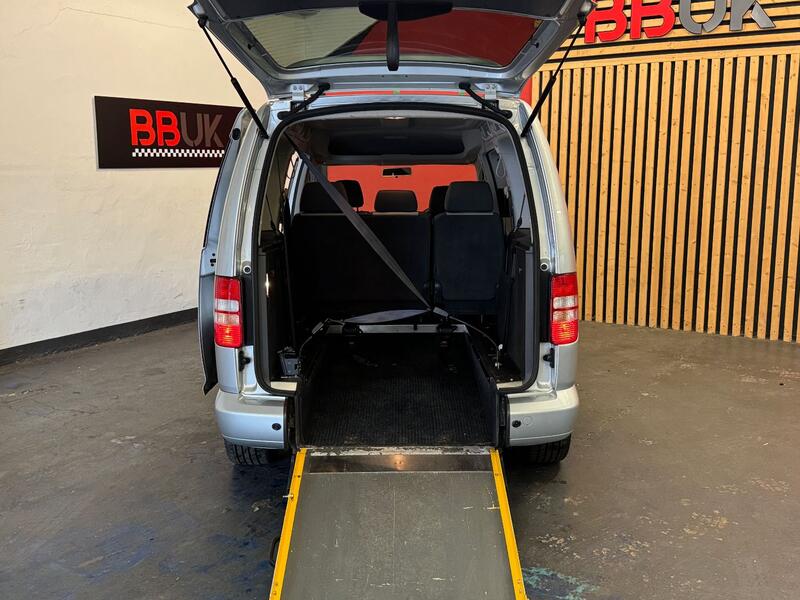 VOLKSWAGEN CADDY