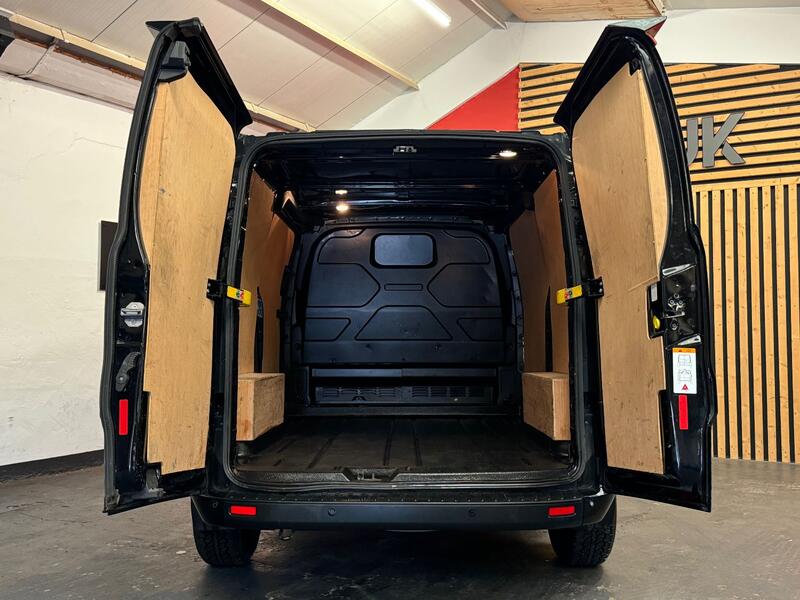 FORD TRANSIT CUSTOM