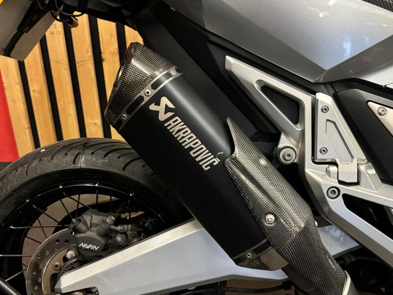 HONDA X-ADV