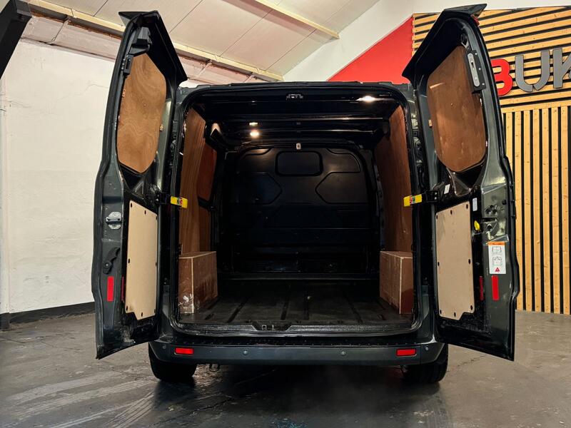 FORD TRANSIT CUSTOM
