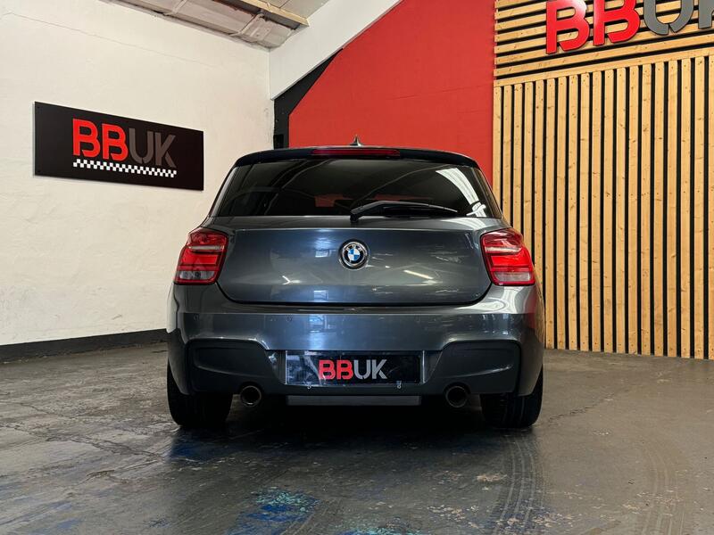 BMW 1 SERIES