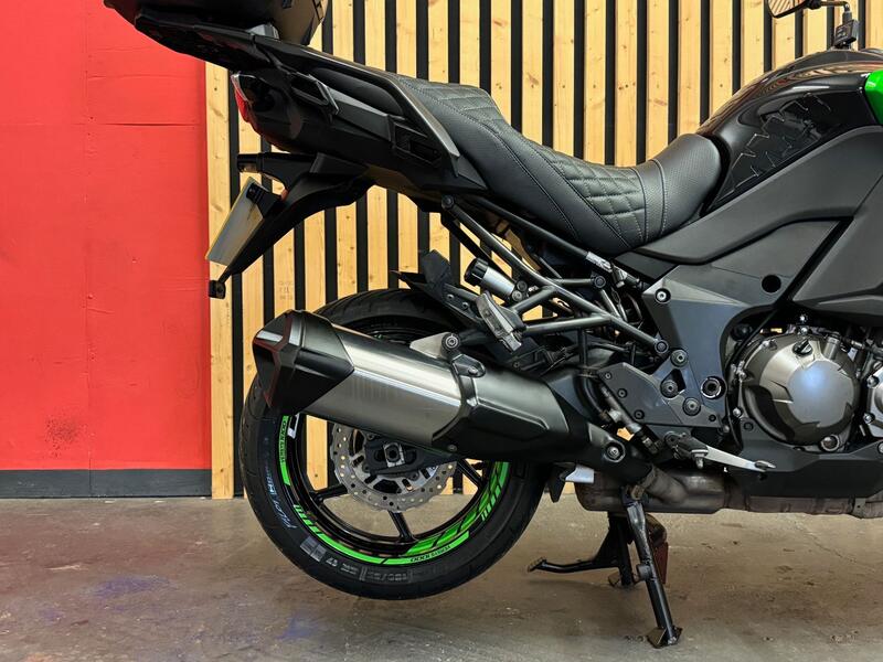 KAWASAKI Versys 1000