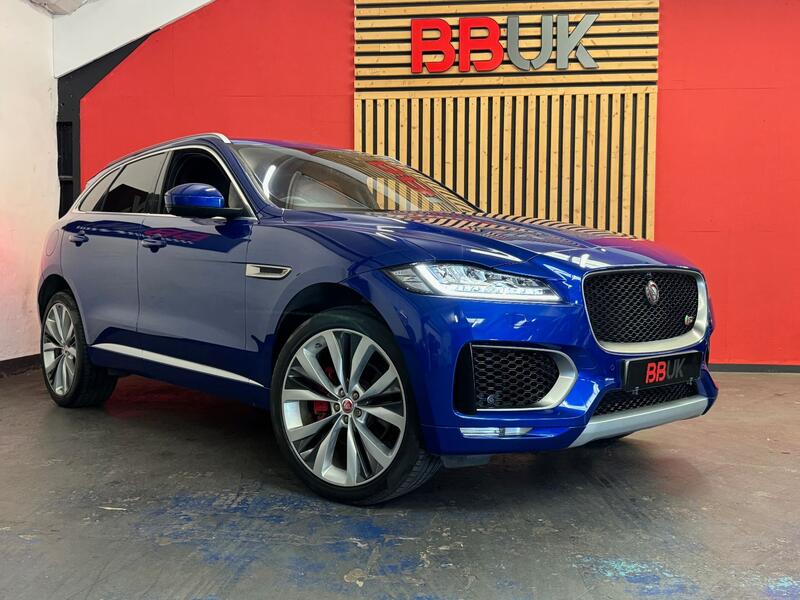 View JAGUAR F-PACE 3.0 D300 V6 S
