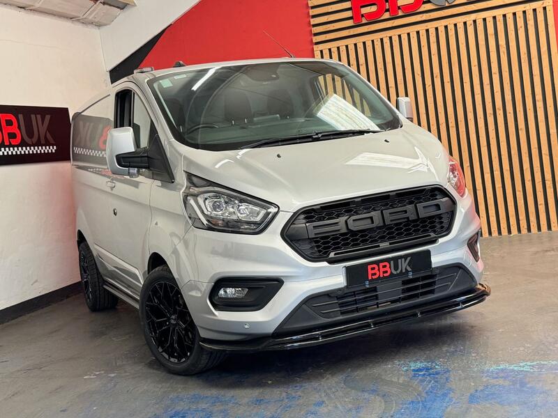 View FORD TRANSIT CUSTOM 2.0 Transit Custom Limited Van 300 L1 2.0L EcoBlue 130PS FWD 6 Speed Manual