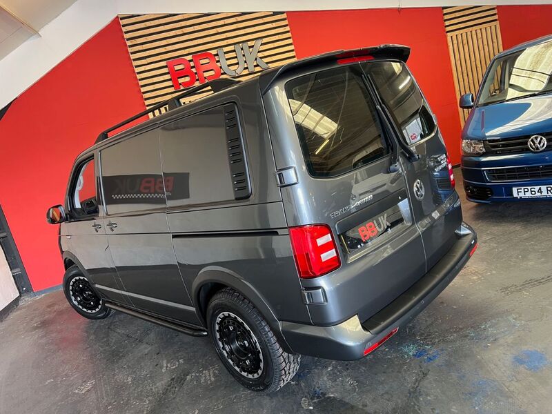 VOLKSWAGEN TRANSPORTER