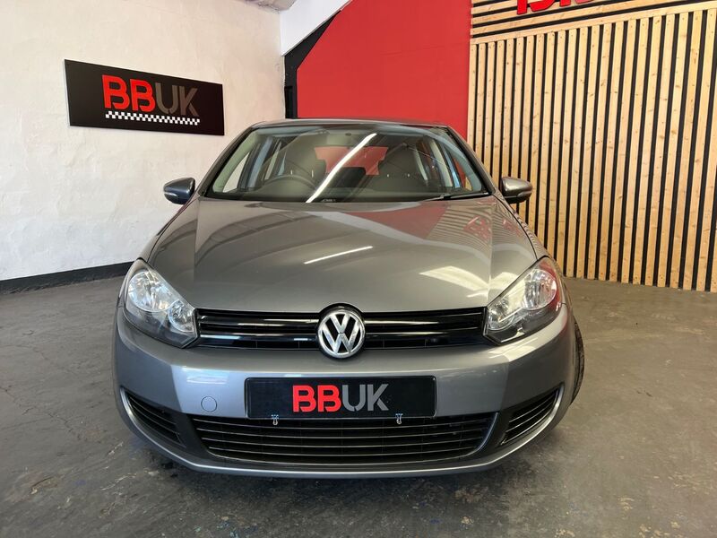 View VOLKSWAGEN GOLF S