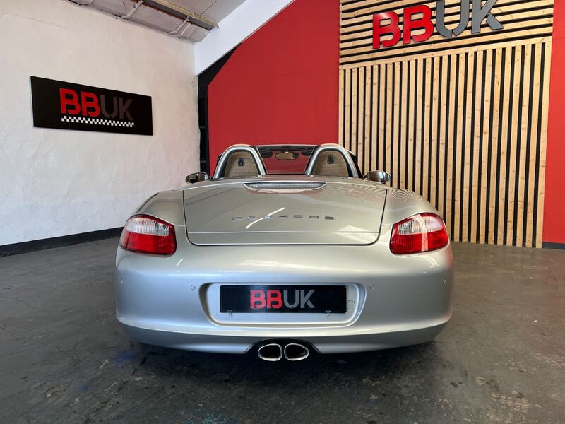 PORSCHE BOXSTER