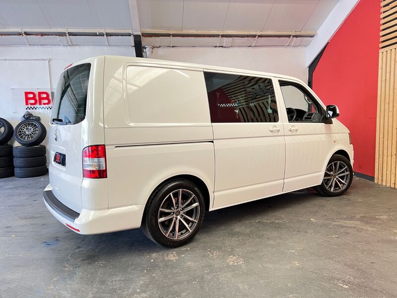 VOLKSWAGEN TRANSPORTER