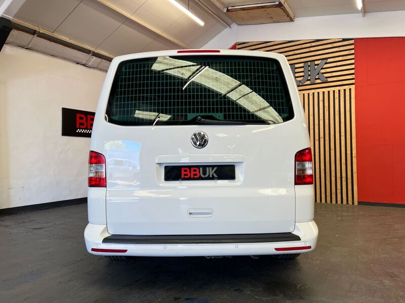 VOLKSWAGEN TRANSPORTER