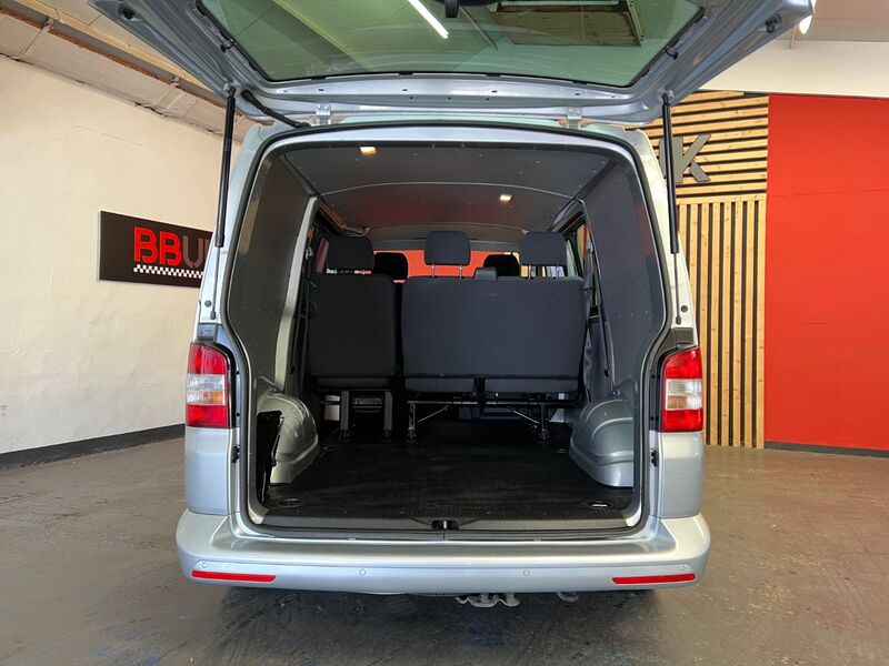VOLKSWAGEN TRANSPORTER