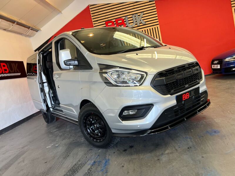View FORD TRANSIT CUSTOM 300 LIMITED DCIV L1 H1