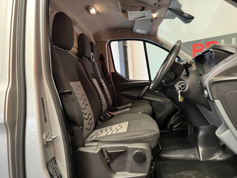 FORD TRANSIT CUSTOM