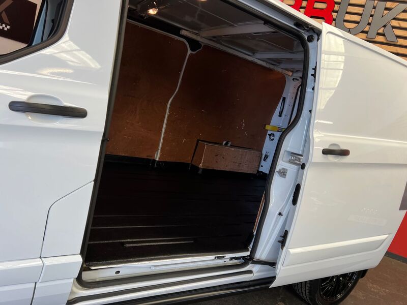 FORD TRANSIT CUSTOM