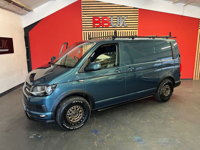 VOLKSWAGEN TRANSPORTER