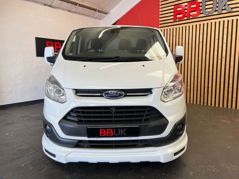 View FORD TRANSIT CUSTOM 270 LIMITED LR PV