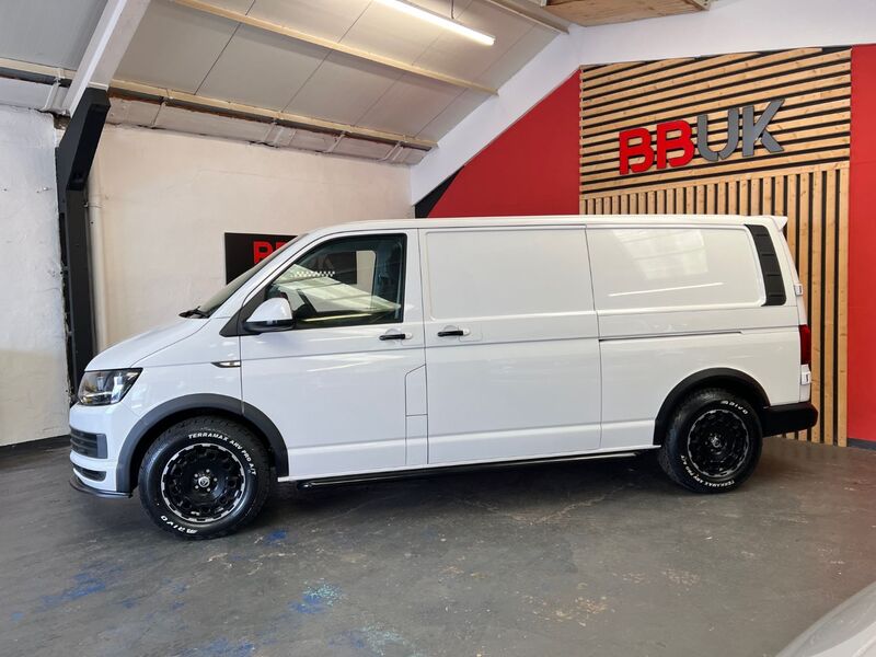 VOLKSWAGEN TRANSPORTER