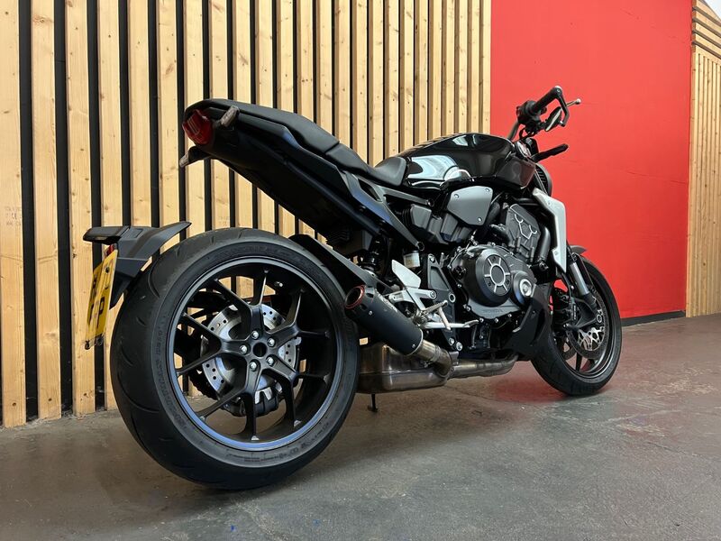 HONDA CB
