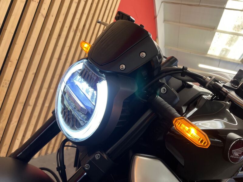 HONDA CB