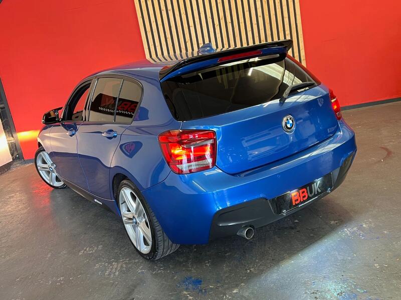 BMW 1 SERIES